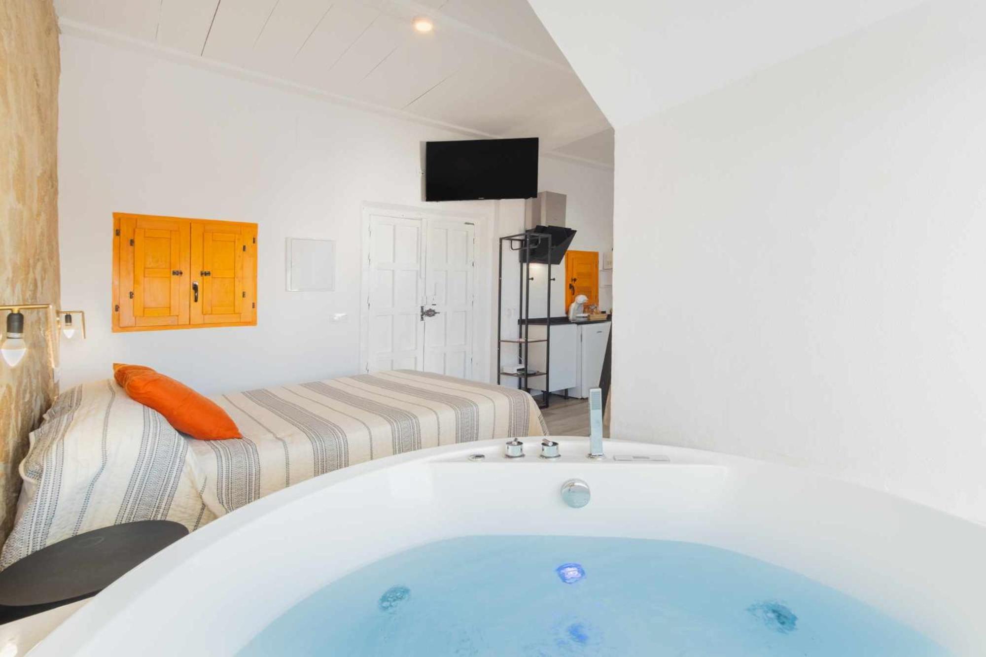 Jacuzzi Amanecer De Plata Decoracion Romantica Chiclana de la Frontera Dış mekan fotoğraf